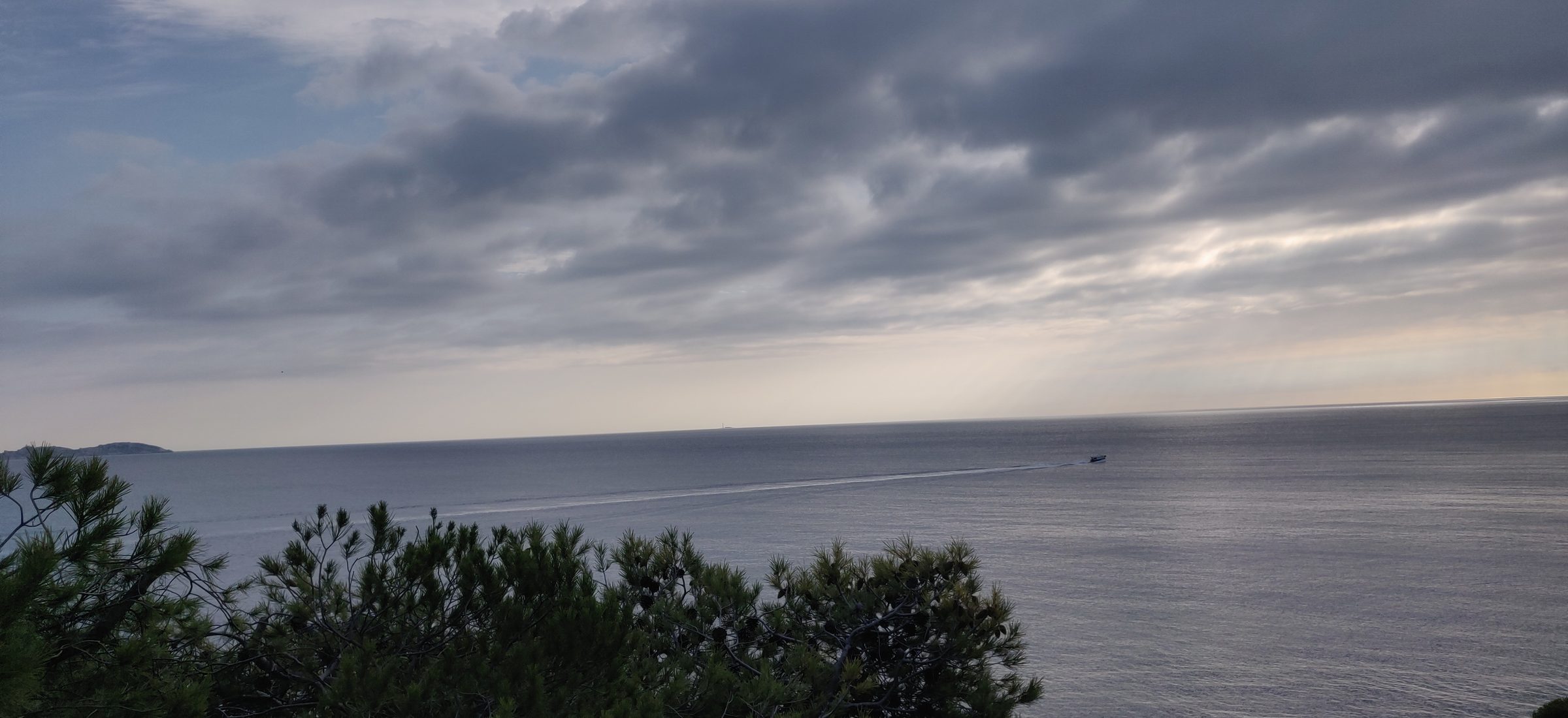 Le port de Niolon hors saison