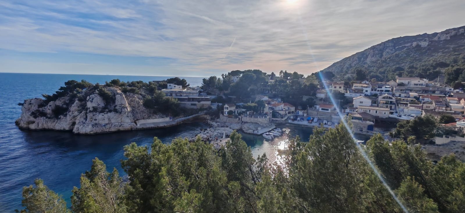Le village de Niolon au soleil de février